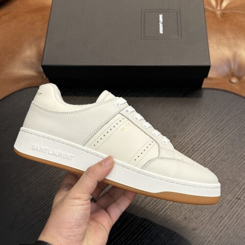sy_no_2D805FBF854A4C3CA9BDE5E13B04EA1D_0 Saint Laurent Off-White Pebble-Leather SL61 Gum-Sole Low-Top Sneaker