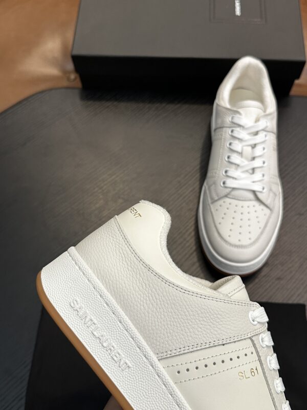 Saint Laurent Off-White Pebble-Leather SL61 Gum-Sole Low-Top Sneaker