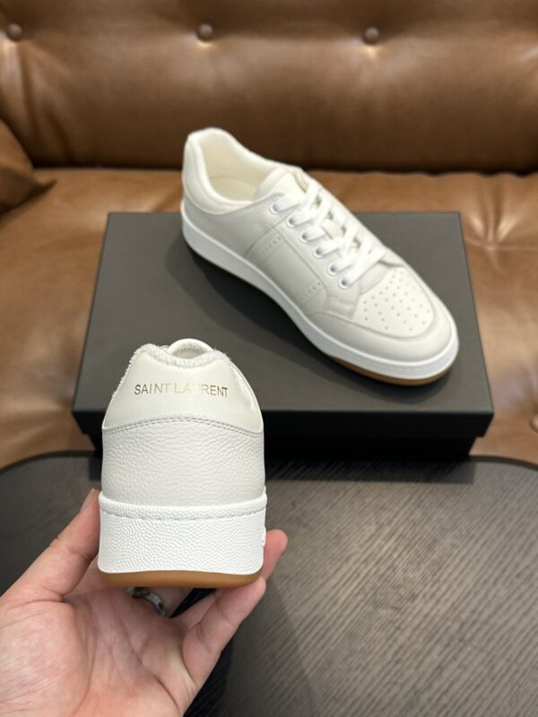 Saint Laurent Off-White Pebble-Leather SL61 Gum-Sole Low-Top Sneaker
