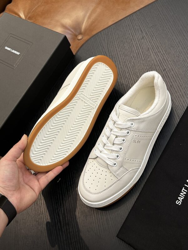 Saint Laurent Off-White Pebble-Leather SL61 Gum-Sole Low-Top Sneaker