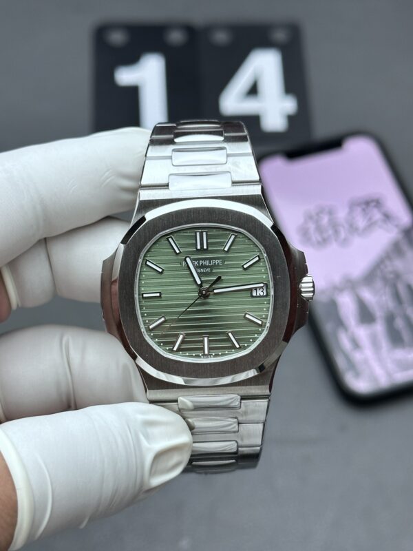 Patek Philippe Nautilus Automatic Mechanical Watch for Men