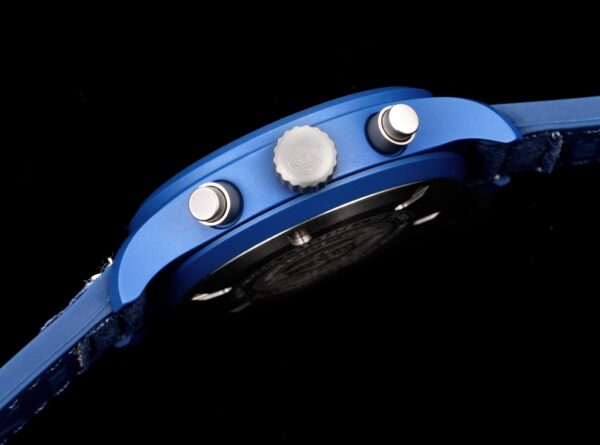 sy_no_2F55DBB653C797C0479E19FB17D2AA54_5 IWC Pilot Series Automatic Mechanical Movement 100m Waterproof Men's Watch Swiss Watch Blue Dial Ceramic Case