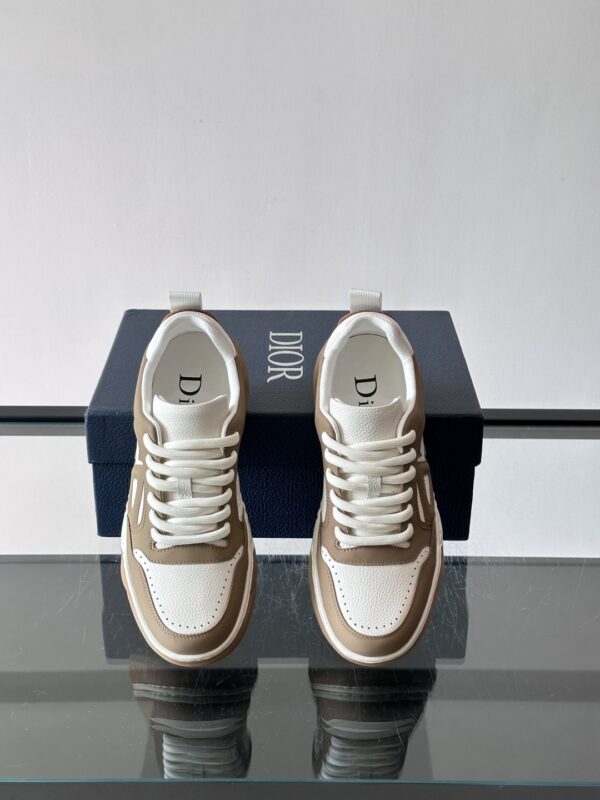 sy_no_30E820DF88AFFBF246900F28C1597410_5 Dior Khaki-White Leather CD Logo Low-Top Sneaker