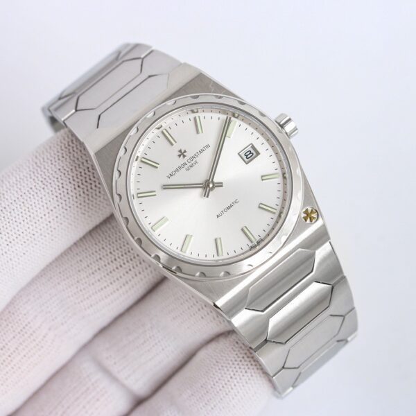 Vacheron Constantin Historiques Automatic Mechanical Movement with Date Display