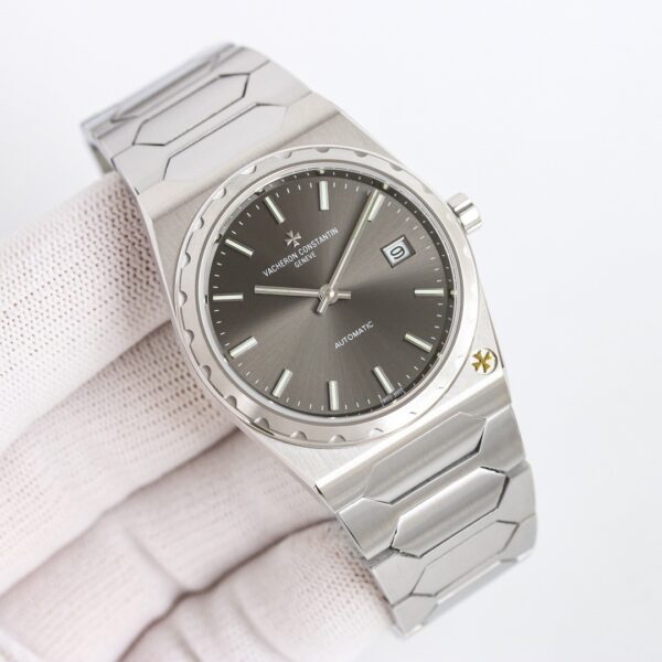 Vacheron Constantin Historiques Automatic Mechanical Movement with Date Display