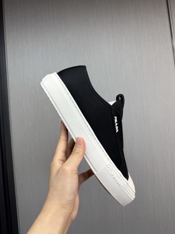 sy_no_31FCB25924299A46F3BDD2156E60204B_1 Prada Black Canvas Slip-On Platform Sneaker