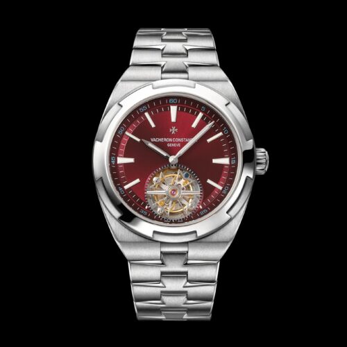 sy_no_363ED063D2171FE60AAFEFBAEC43ACAD_0 Vacheron Constantin's Four Seas series OVERSEAS automatic mechanical movement features a red dial and titanium strap.