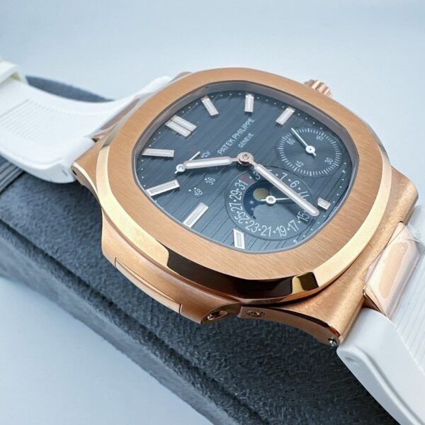 sy_no_398F8EE8FCADA1E2C8C1865D9B19B77E_5 Patek Philippe Sporty Elegance NAUTILUS Series Nautilus