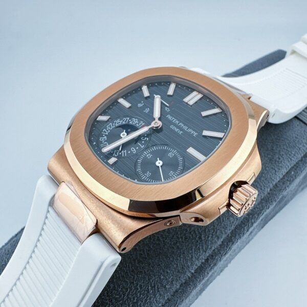 sy_no_398F8EE8FCADA1E2C8C1865D9B19B77E_6 Patek Philippe Sporty Elegance NAUTILUS Series Nautilus