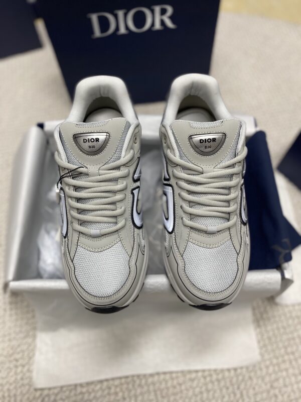 sy_no_399E5272712B9BCF812A02FB6CE90C98_0 Dior Grey Mesh CD Logo Running Sneaker