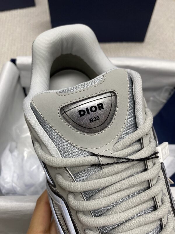 sy_no_399E5272712B9BCF812A02FB6CE90C98_7 Dior Grey Mesh CD Logo Running Sneaker
