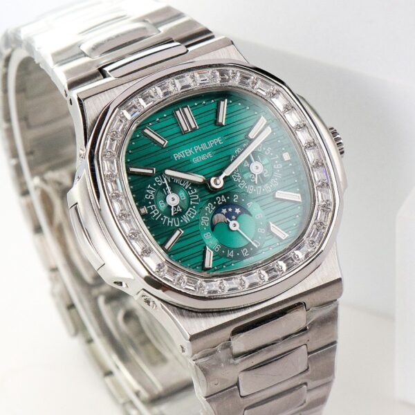 sy_no_3B0B6346305B6CDB9603A62FB54F17EF_4 Patek Philippe Sporty Elegance NAUTILUS Series Nautilus Automatic Mechanical Movement 30 meter Waterproof Men's Watch Swiss Watch