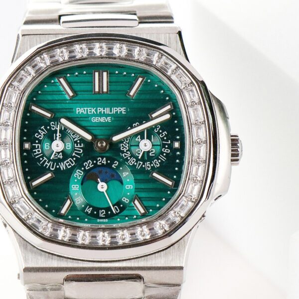 sy_no_3B0B6346305B6CDB9603A62FB54F17EF_5 Patek Philippe Sporty Elegance NAUTILUS Series Nautilus Automatic Mechanical Movement 30 meter Waterproof Men's Watch Swiss Watch