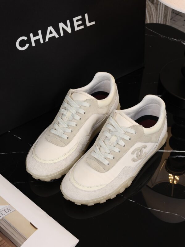 Chanel Beige and Off-White Mixed Material Low-Top Sneaker with Suede and CC Logo