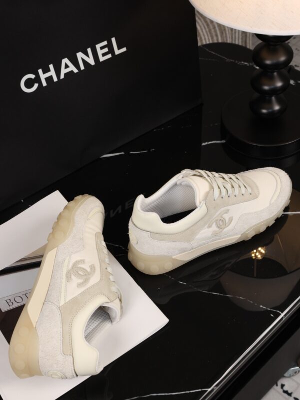 Chanel Beige and Off-White Mixed Material Low-Top Sneaker with Suede and CC Logo