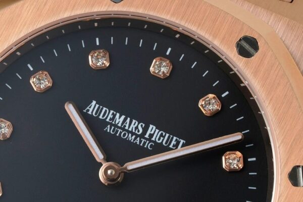 Audemars Piguet Royal Oak series with quartz movement, 50-meter water resistance, and onyx