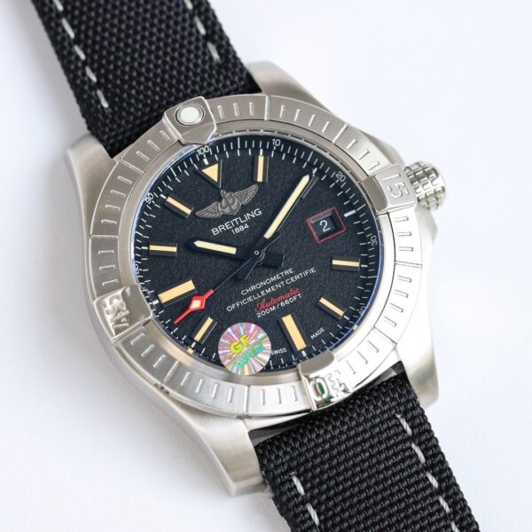 sy_no_3F809CA9B9633502BBD337A8EC622B3B_0 BREITLING Breitling Avenger Automatic Mechanical Movement 3000m Waterproof