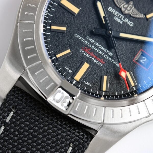 sy_no_3F809CA9B9633502BBD337A8EC622B3B_3 BREITLING Breitling Avenger Automatic Mechanical Movement 3000m Waterproof