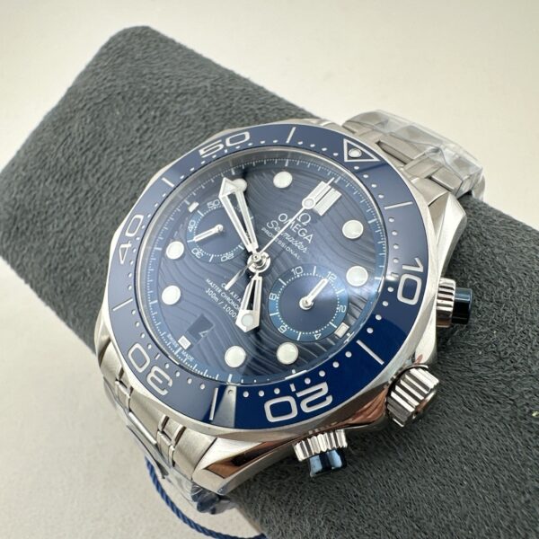 sy_no_3FA6AF6B9CA5A34D25C07F730BFD60BB_6 OMEGA Seamaster 300M Diver's Watch Automatic Mechanical Movement Date Display 300M Waterproof Men's Watch Swiss Made 44mm Blue Dial Stainless Steel Case