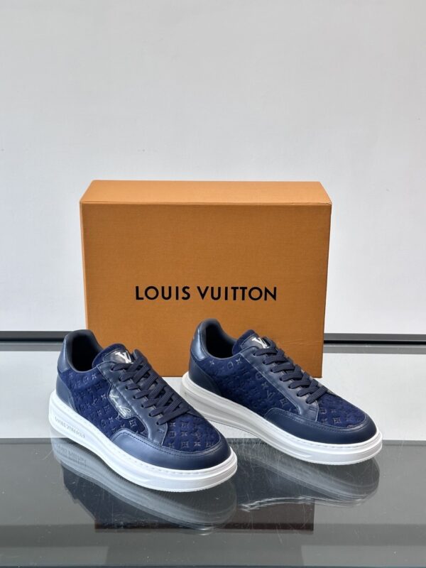 sy_no_403DC5446171BE40DA5D0631DBEA5D69_4 Louis Vuitton Navy Suede Monogram Thick-Sole Low-Top Sneaker