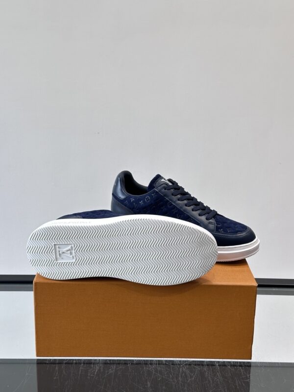 sy_no_403DC5446171BE40DA5D0631DBEA5D69_8 Louis Vuitton Navy Suede Monogram Thick-Sole Low-Top Sneaker
