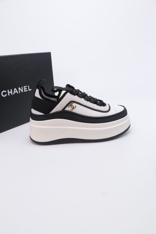 sy_no_40ABE3BE253E5225C39BF2D1AABF0D59_6 Chanel Textile & Suede Platform Sneaker Black-Off-White