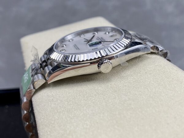 Rolex Dog Tooth Ring Log Series Automatic Mechanical Movement Date Display Diamond hour markers Beimu color dial Stainless Steel Strap