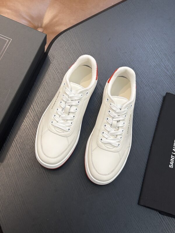 sy_no_454A949E210C73C71DA596BF69C5CD09_2 Saint Laurent White Leather Red Heel Low-Top Sneaker