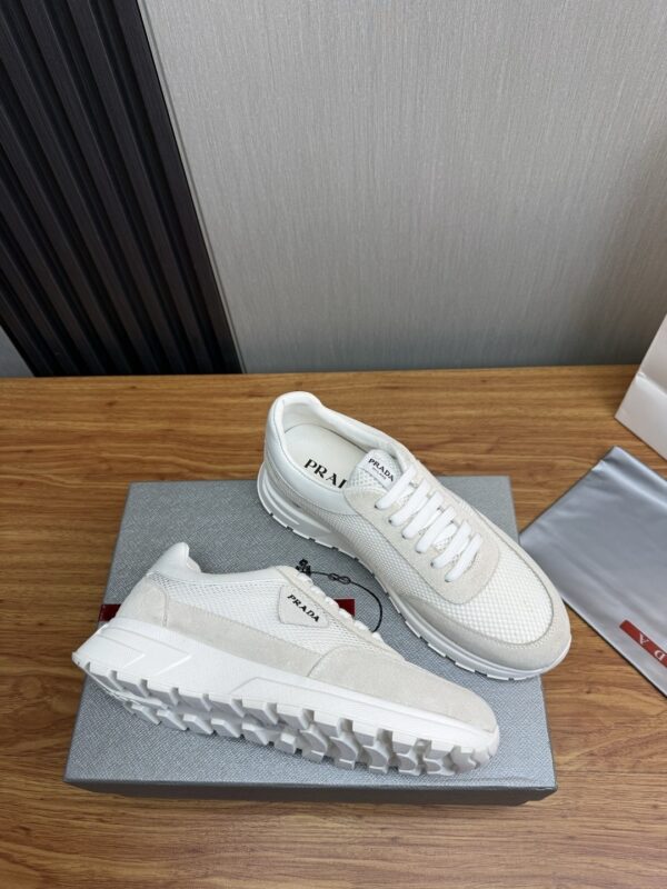 sy_no_457FF2E8CA4F234A8B06F0B6426FA825_5 Prada White Mesh Suede-Spliced Triangle Logo Low-Top Sneaker