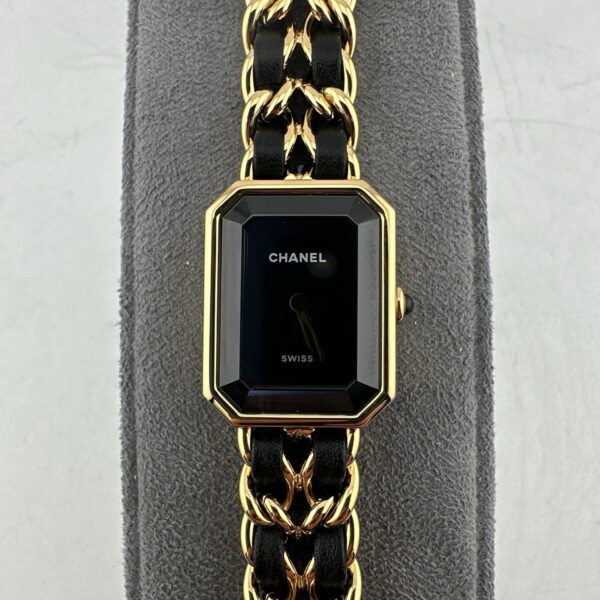 sy_no_470FE32942471149A5A9D8504DD136E5_0 CHANEL CHANEL PREMIERE watch with quartz movement and stainless steel leather strap