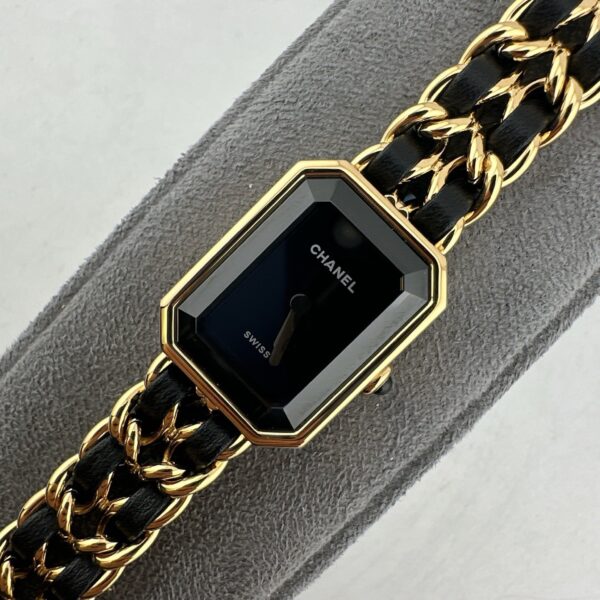 sy_no_470FE32942471149A5A9D8504DD136E5_1 CHANEL CHANEL PREMIERE watch with quartz movement and stainless steel leather strap