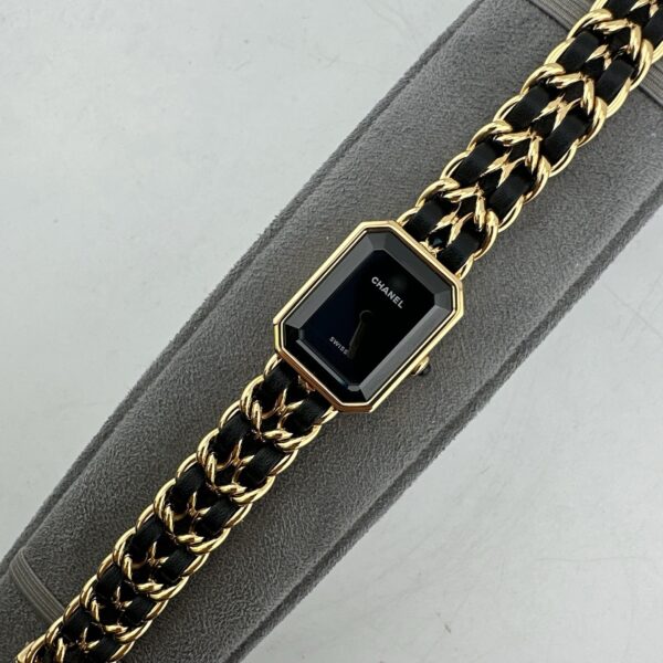sy_no_470FE32942471149A5A9D8504DD136E5_4 CHANEL CHANEL PREMIERE watch with quartz movement and stainless steel leather strap