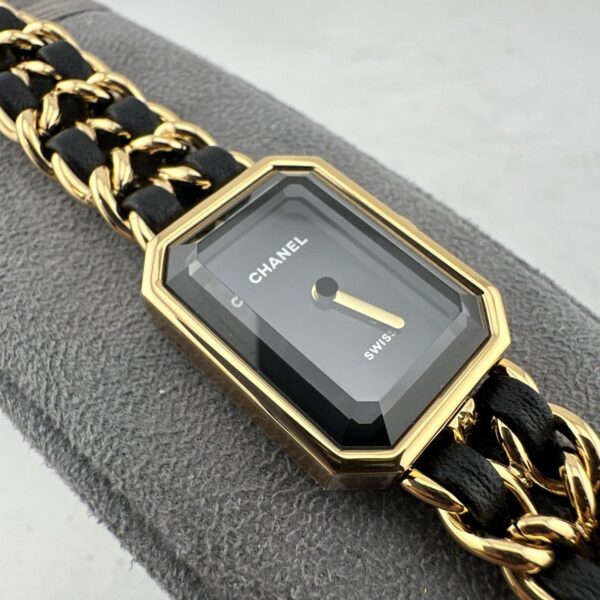 sy_no_470FE32942471149A5A9D8504DD136E5_5 CHANEL CHANEL PREMIERE watch with quartz movement and stainless steel leather strap