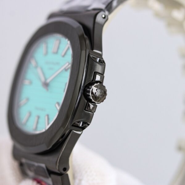 sy_no_4754F1AC61CA9802CDB1A009BAE43514_5 Patek Philippe Sport Elegance NAUTILUS Series Automatic Mechanical Movement