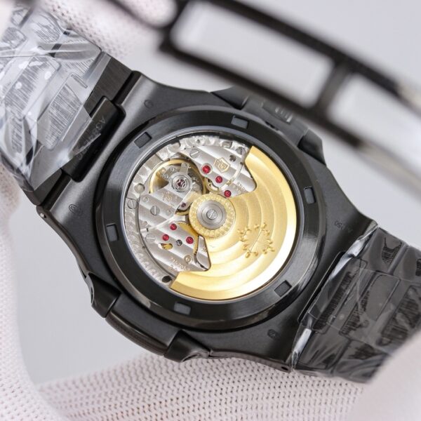 sy_no_4754F1AC61CA9802CDB1A009BAE43514_7 Patek Philippe Sport Elegance NAUTILUS Series Automatic Mechanical Movement