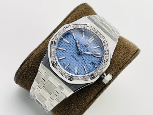 AUDEMARS PIGUET Audemars Piguet Royal Oak ROYAL OAK series automatic mechanical movement 50 meter waterproof women's watch Swiss watch 37mm blue dial