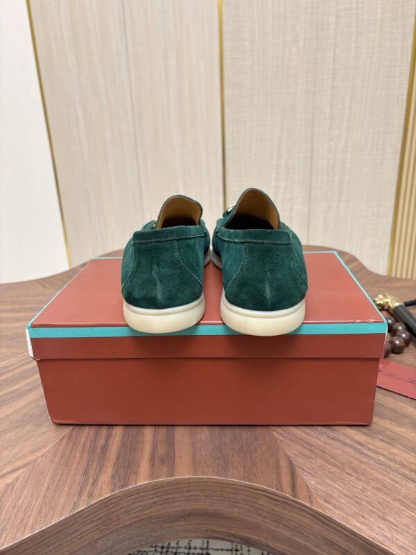 sy_no_484FEC3C0421492CA5520404AF98BF75_8 Loro Piana Dark Green Suede Metal-Buckle Loafers