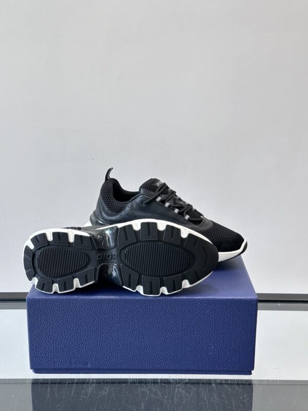 sy_no_4C8A7F91EED4726AE2703737F61DB1D2_8 Dior Black Mesh Leather White Chunky Sole Sneaker