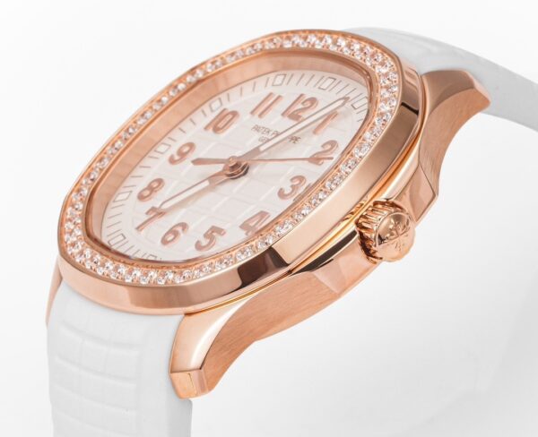 Patek Philippe AQUANAUT series automatic mechanical movement, 120m waterproof women's watch, Swiss watch, white dial