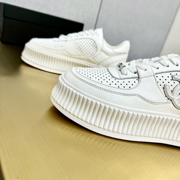 sy_no_509CAC2AF239607C0340A2E896A8C9F1_7 Chanel Off-White Leather Platform Low-Top Sneaker with Perforated CC Logo and Ribbed Sole