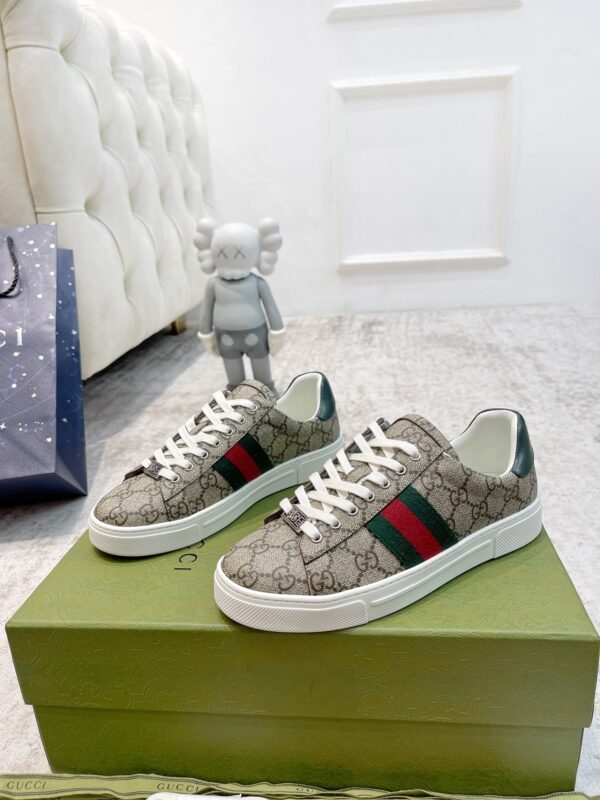 sy_no_50A03DABACE1793DB33D2E2F5B411E41_4 Gucci Screener GG Supreme Canvas Sneaker with Web Stripe