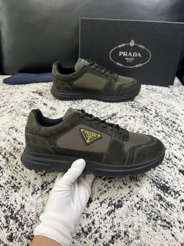 sy_no_52F499B43BAF2B6059C6FC5F70B4CF6D_3 Prada Olive Suede Mesh-Spliced Triangle Logo Low-Top Sneaker