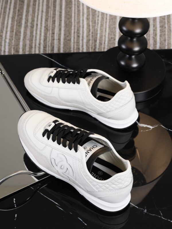 Chanel White and Black Mixed Material Low-Top Sneaker with Suede and CC Logo