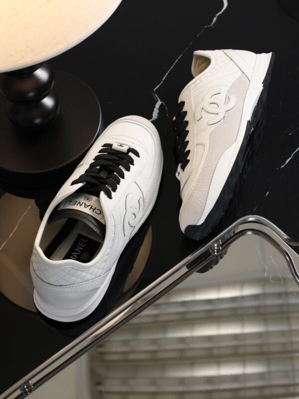 Chanel White and Black Mixed Material Low-Top Sneaker with Suede and CC Logo