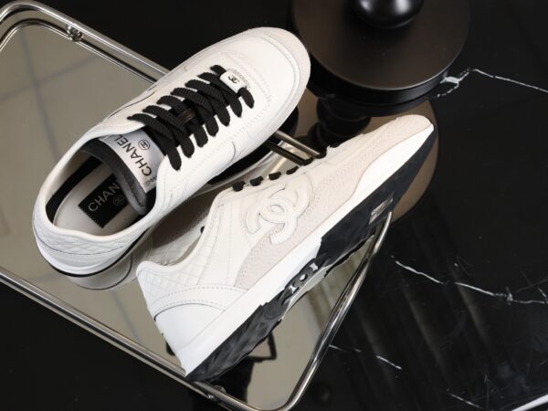 Chanel White and Black Mixed Material Low-Top Sneaker with Suede and CC Logo