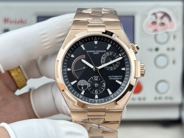 sy_no_557E873D43DEC5F6E7828D3799F2D530_0 Vacheron Constantin Grand Cross Four Seas series OVERSEAS automatic mechanical movement date display black dial