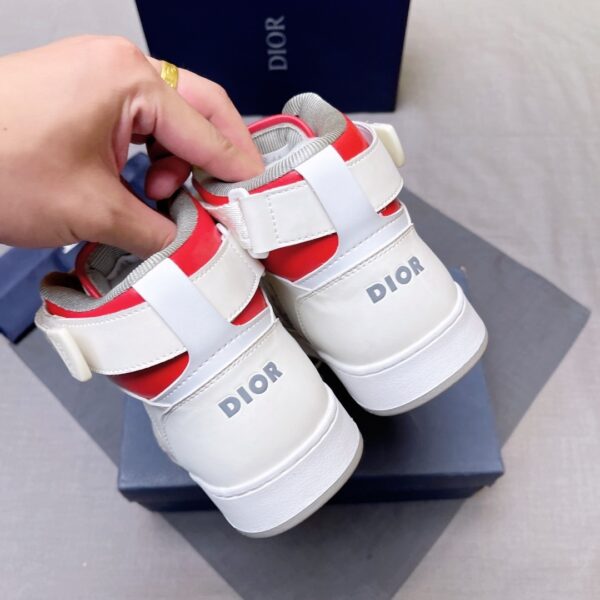 sy_no_56A8612EE808D7AAA87C087B4EEDEC41_8 Dior White-Red Strap B27 High-Top Sneaker