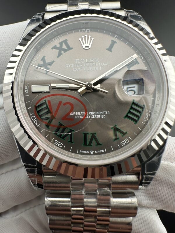 sy_no_5ACBA543F2434A8ADBBB9D3AE2FD25E2_3 Rolex Dog Tooth Ring Diary Series Green Luo Automatic Mechanical Movement 100m Waterproof Day Display Large Calendar Men's Watch