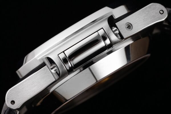 sy_no_5B6A1CBD6D2CC83A93111341B2D84560_5 Patek Philippe Sporty Elegance NAUTILUS Series Nautilus Automatic Mechanical Movement Crocodile Leather Strap