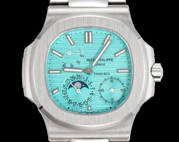 Patek Philippe Sport Elegant NAUTILUS Series Nautilus Automatic Mechanical Machine